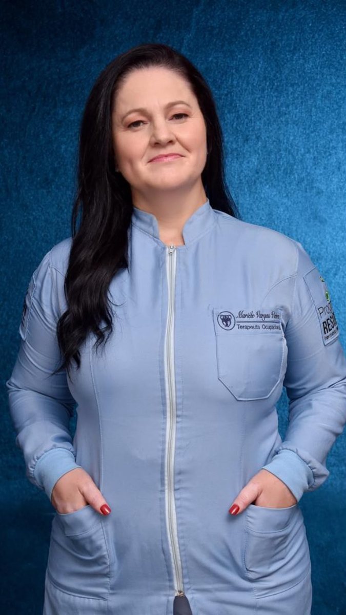 Mariéle Vieira de jaleco, retrato profissional